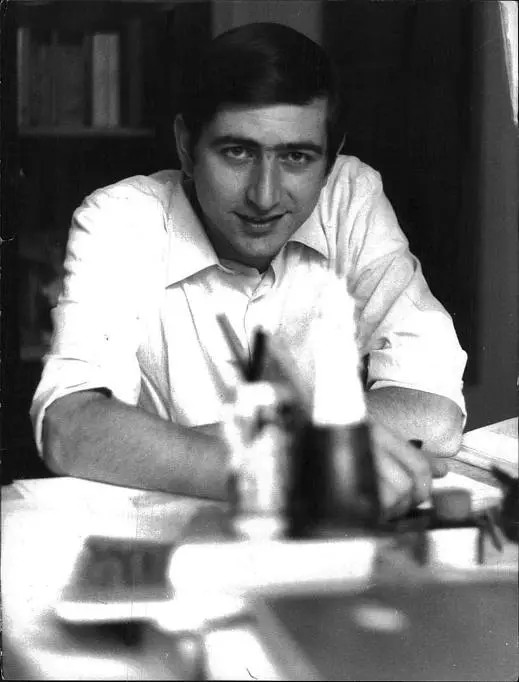 Foto di guccini da giovane