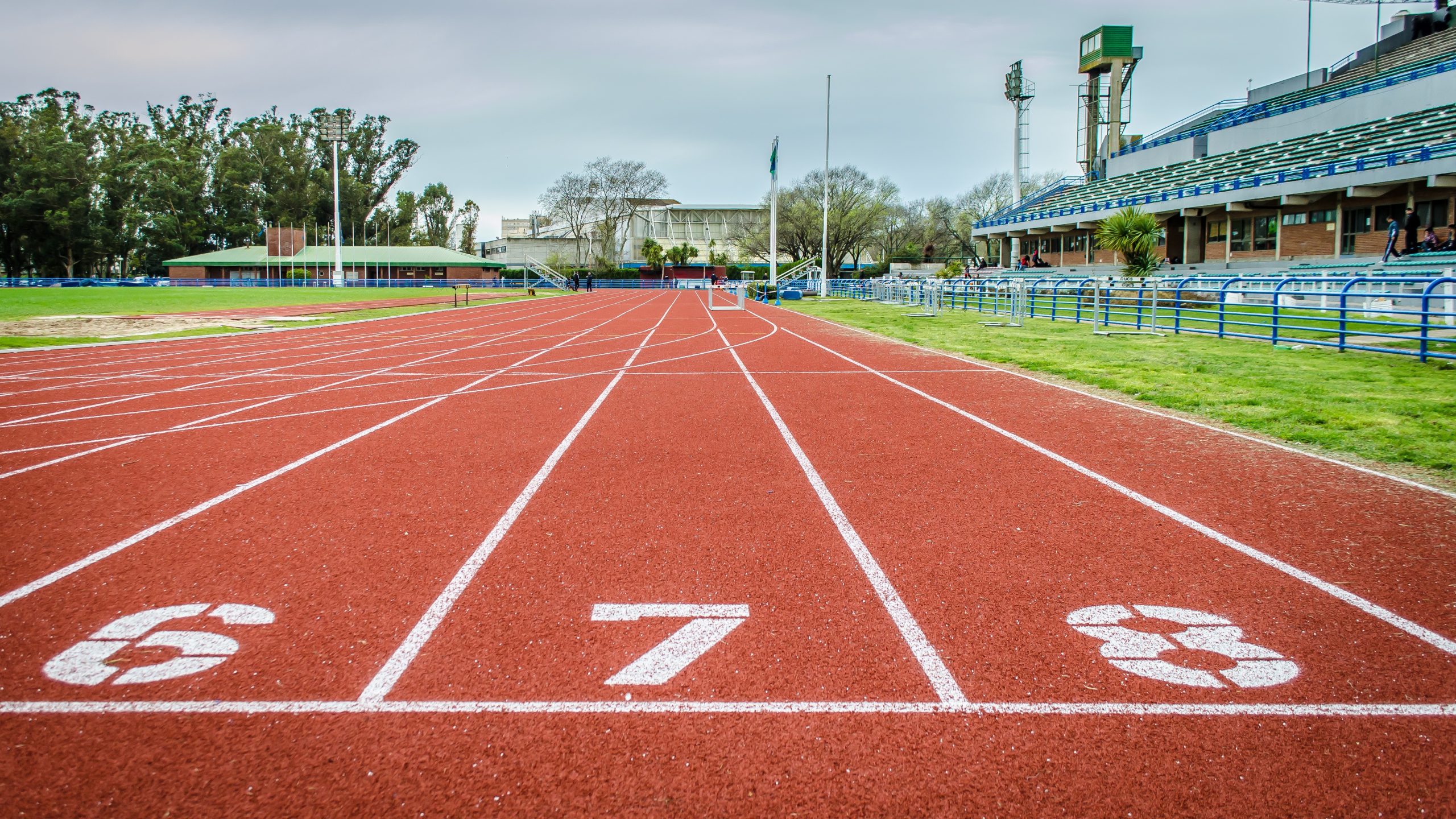 L'iniziativa, giunta alla seconda edizione, accompagna i giovani con disabilità alla scoperta e alla pratica dell'atletica paralimpica attraverso percorsi seguiti da tecnici federali qualificati