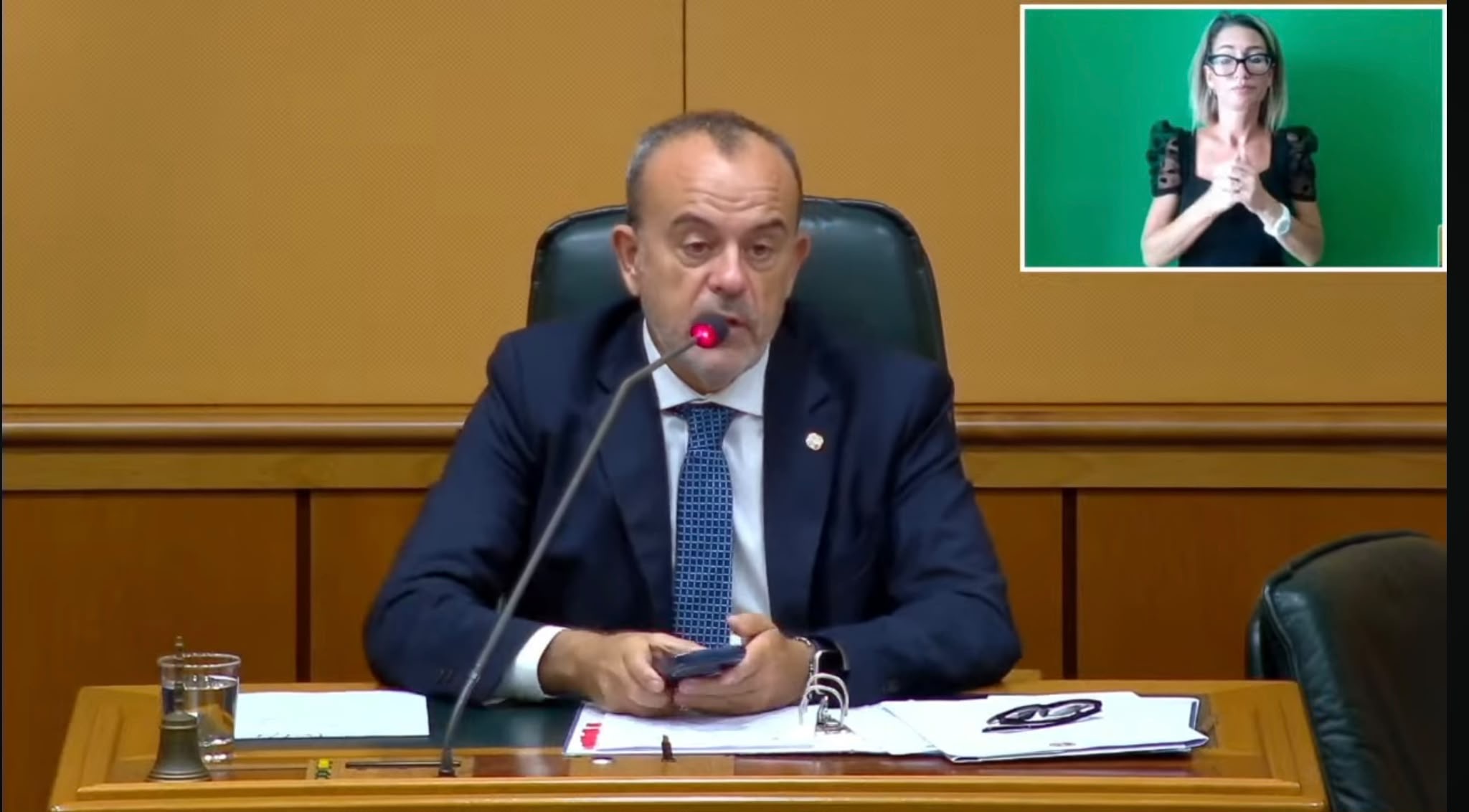 A partire dalla seduta del 9 settembre 2026 del Consiglio Regionale del Lazio, sarà attivato il servizio di interpretariato nella Lingua dei Segni Italiana (Lis)